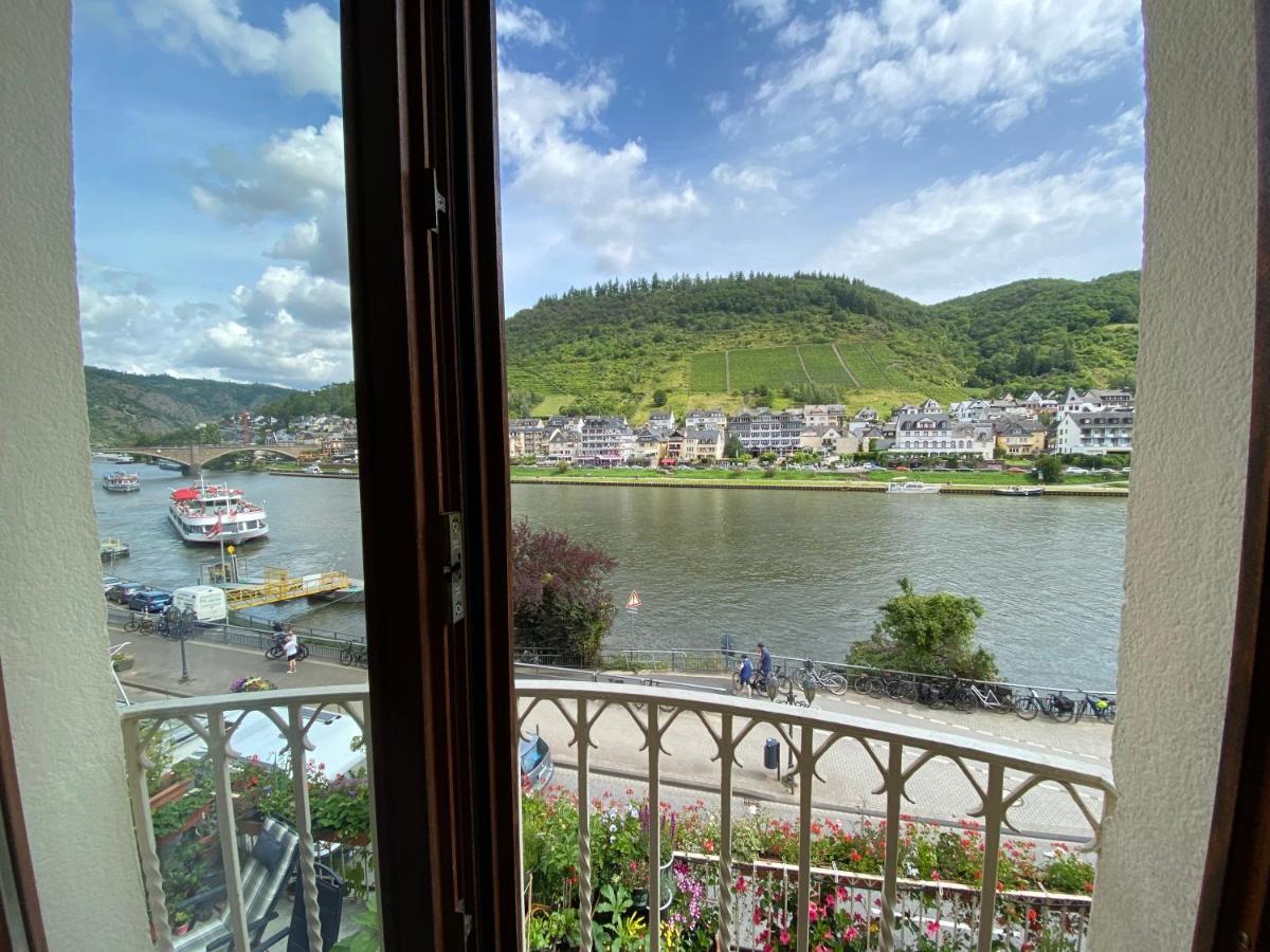 Holiday Apartment Mit Moselblick Im Moselhaus Cochem Bagian luar foto
