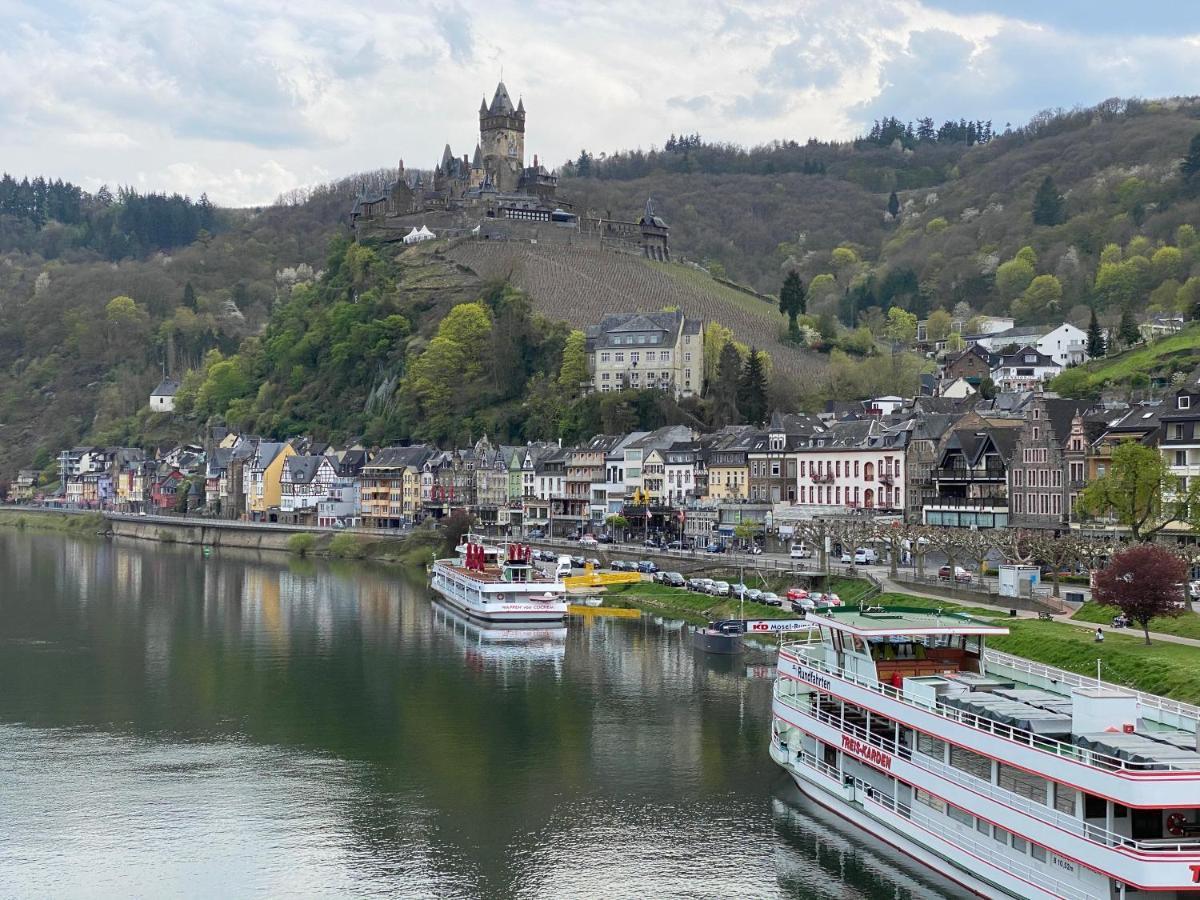 Holiday Apartment Mit Moselblick Im Moselhaus Cochem Bagian luar foto