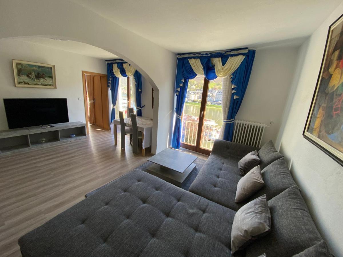 Holiday Apartment Mit Moselblick Im Moselhaus Cochem Bagian luar foto