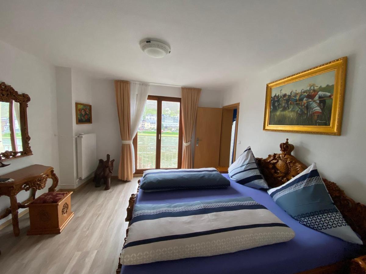 Holiday Apartment Mit Moselblick Im Moselhaus Cochem Bagian luar foto